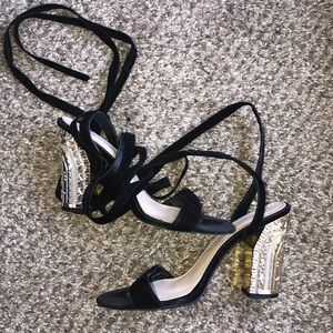 Tie up heels with gold accent